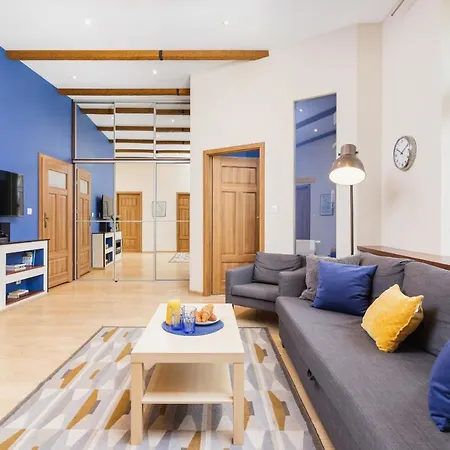 Apartment Deluxe Brzozowa By Renters Krakow