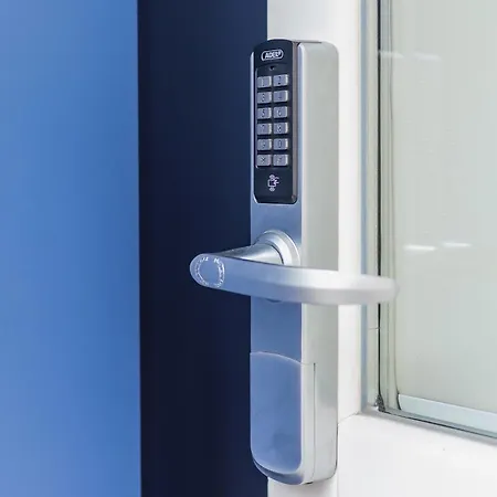 Deluxe Brzozowa By Renters شقة كراكوفيا